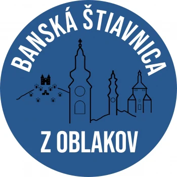 banska-stiavnica-z-oblakov