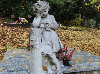 30.10.2022 - anjelik v cintoríne Lazaret