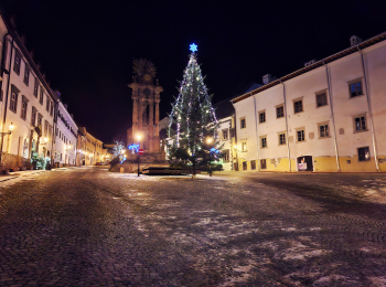 24.12.2024 - vianočný strom na Námestí Sv. Trojice