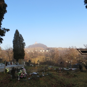 Zadný katolícky cintorín